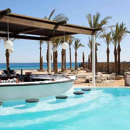 New Marina President Hotel